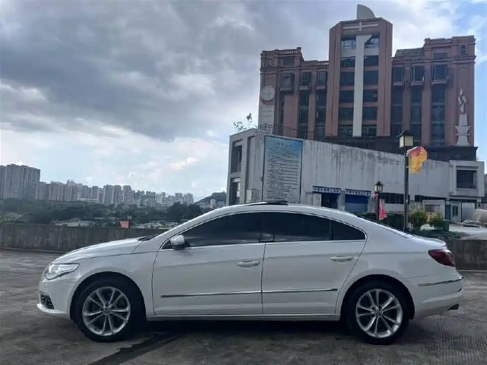 Volkswagen CC
