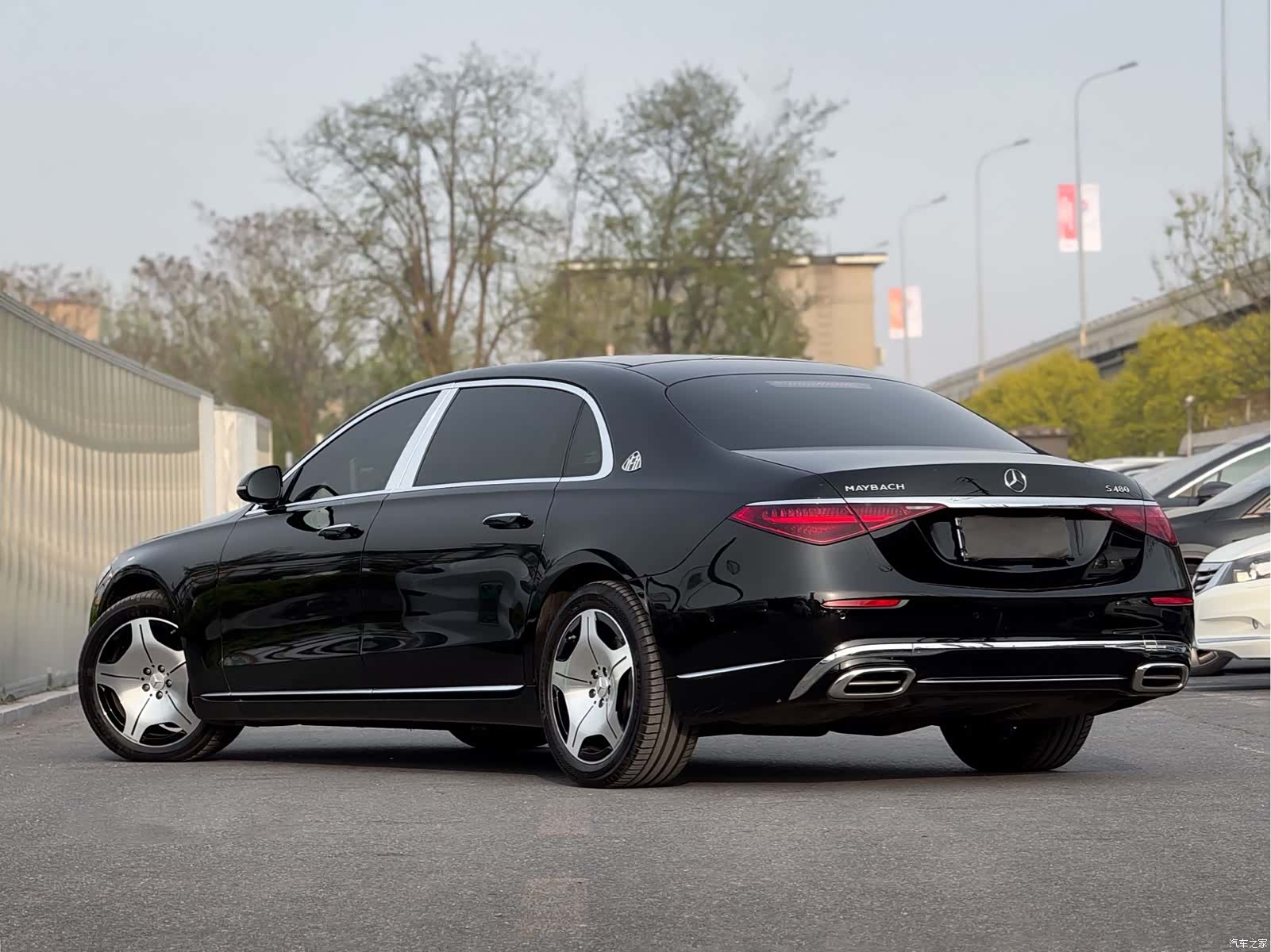 Maybach S-Class, 2023 16