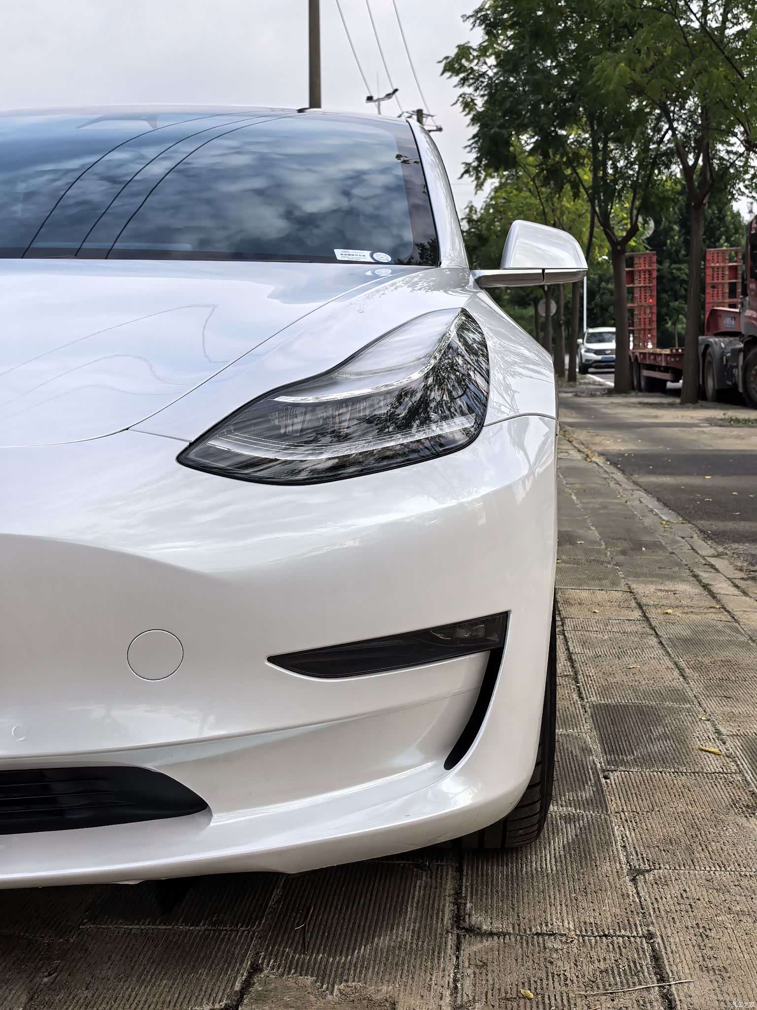 Tesla Model 3, 2020 11