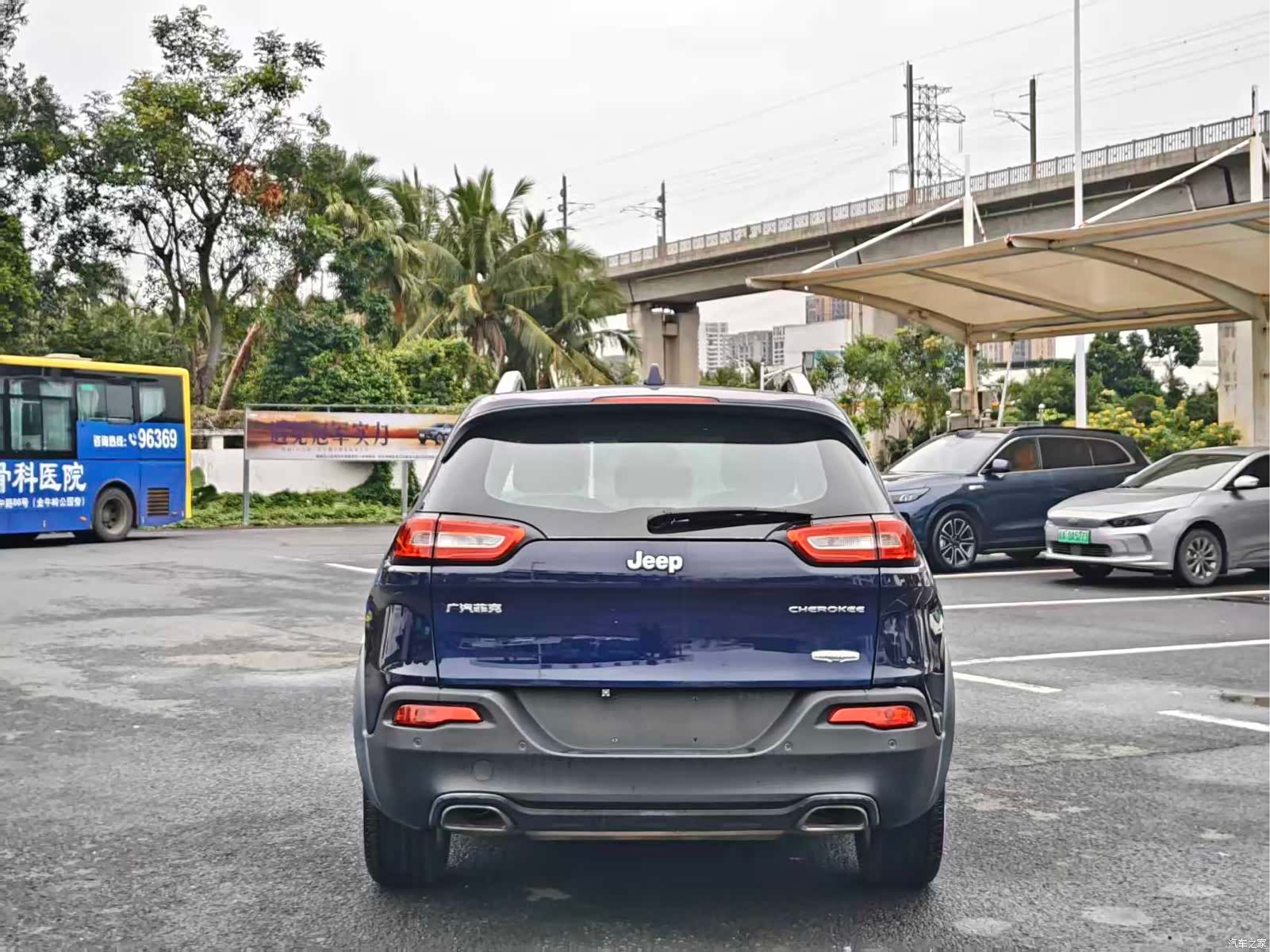 Jeep Cherokee, 2016 8