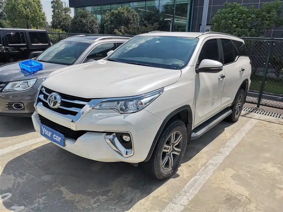 Toyota Fortuner