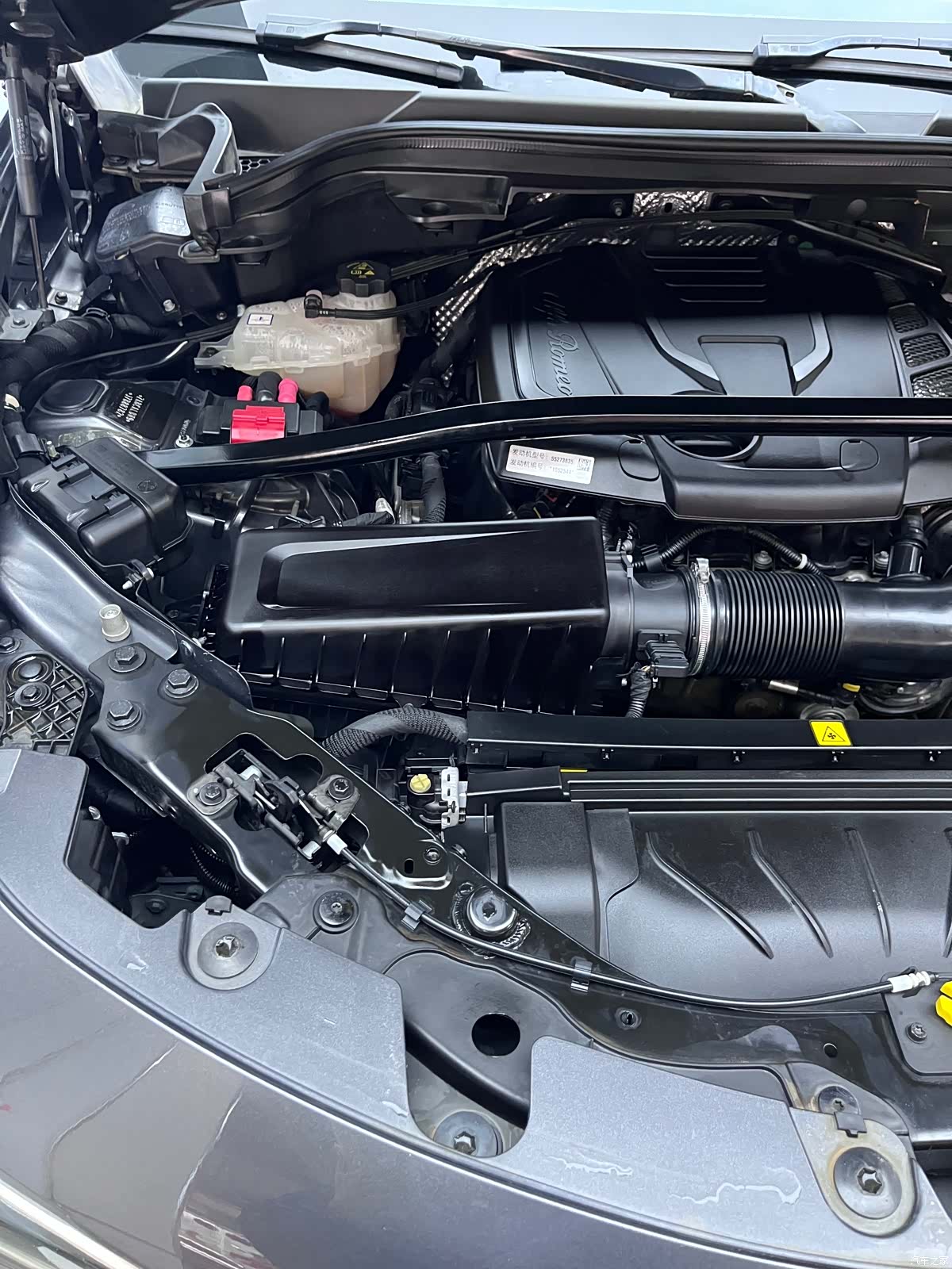 Alfa Romeo Stelvio, 2019 26