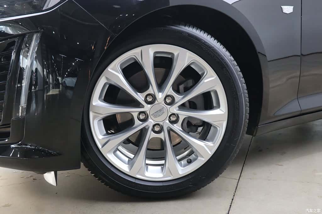 Cadillac CT5, 2024 26