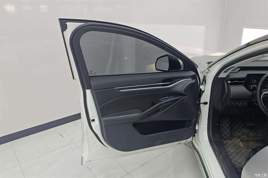 Ford Mondeo, 2024 7