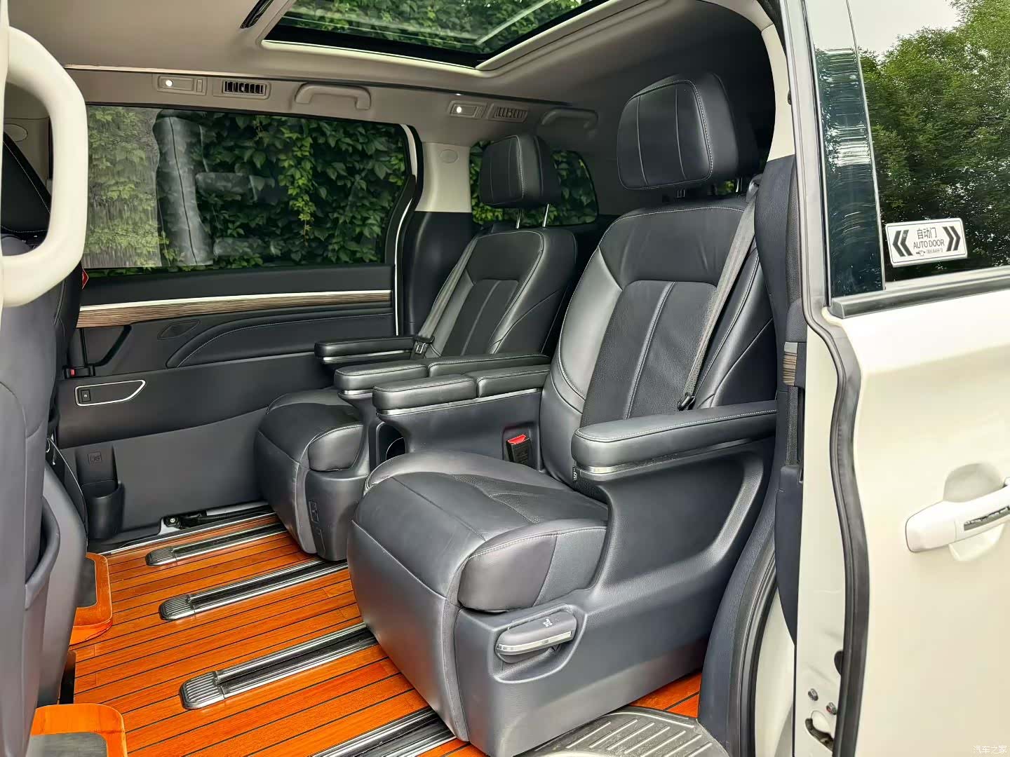 Trumpchi M8, 2021 6