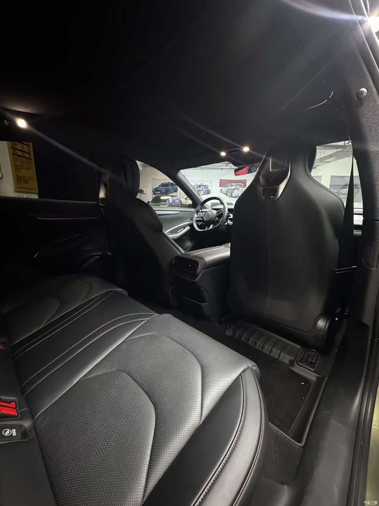 Xiaomi SU7, 2024 8