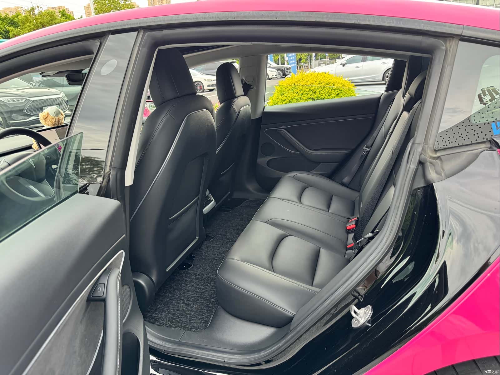 Tesla Model 3, 2021 9