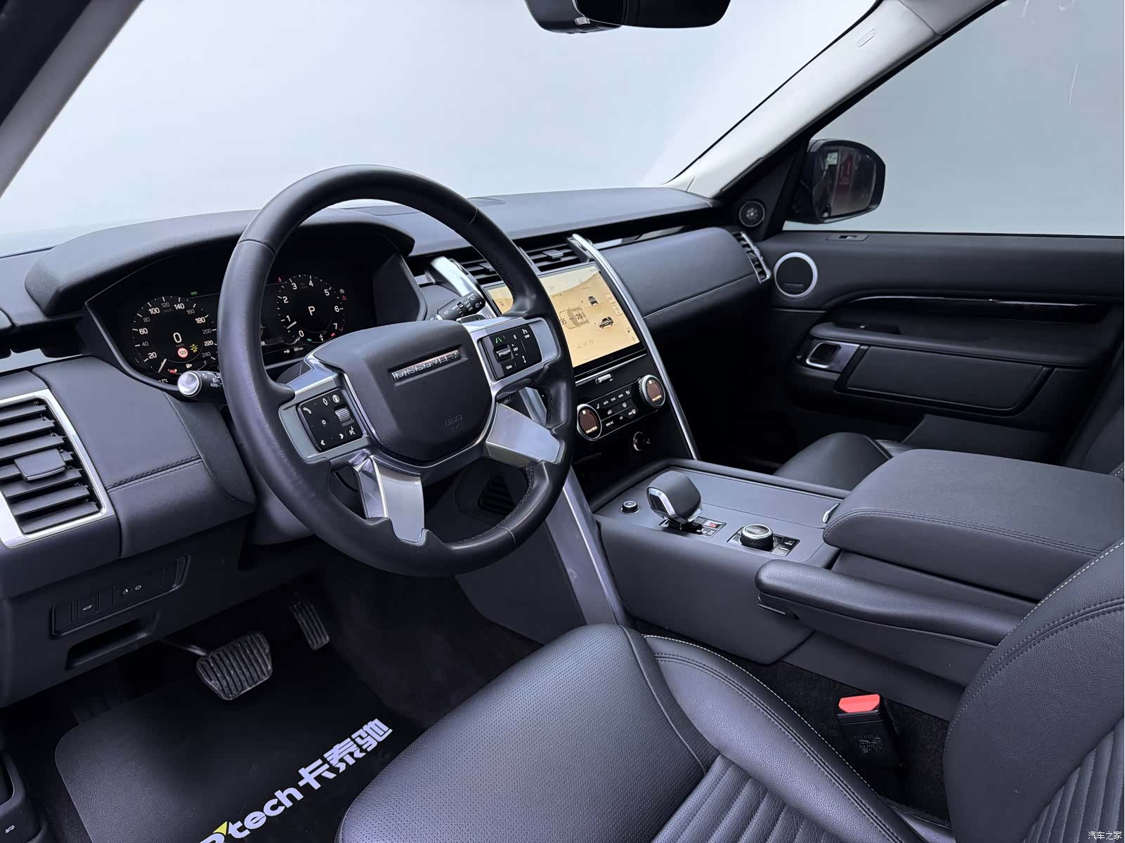 Land Rover Discovery, 2024 12
