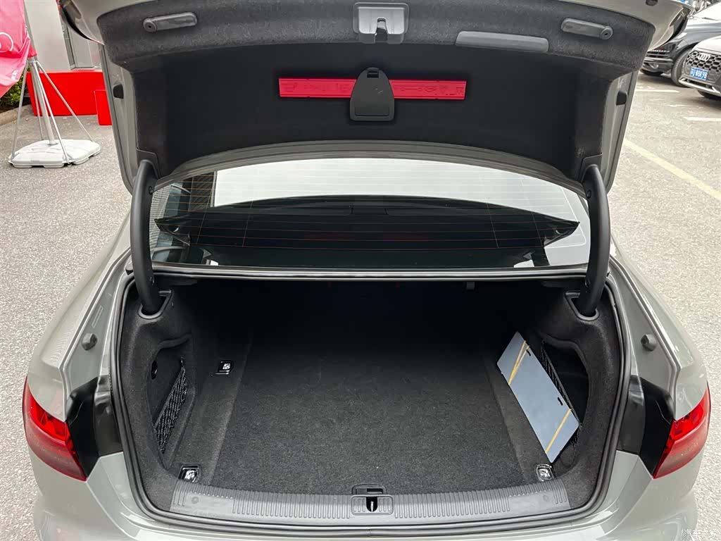 Audi S4, 2022 9