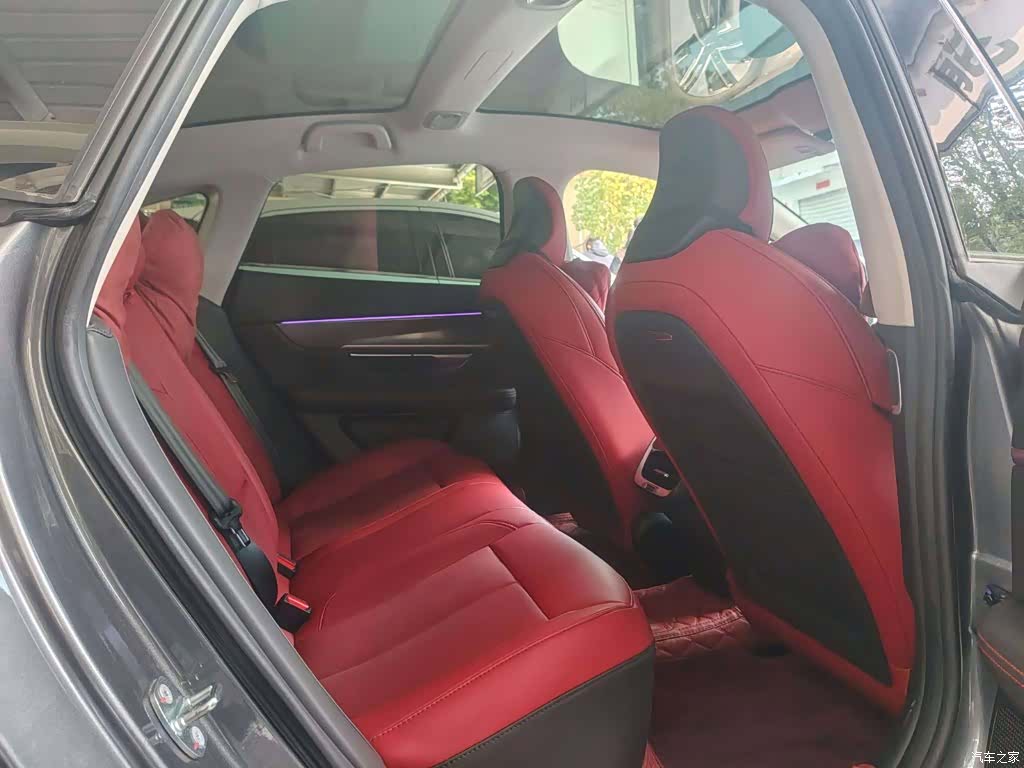 Xpeng P7, 2023 9