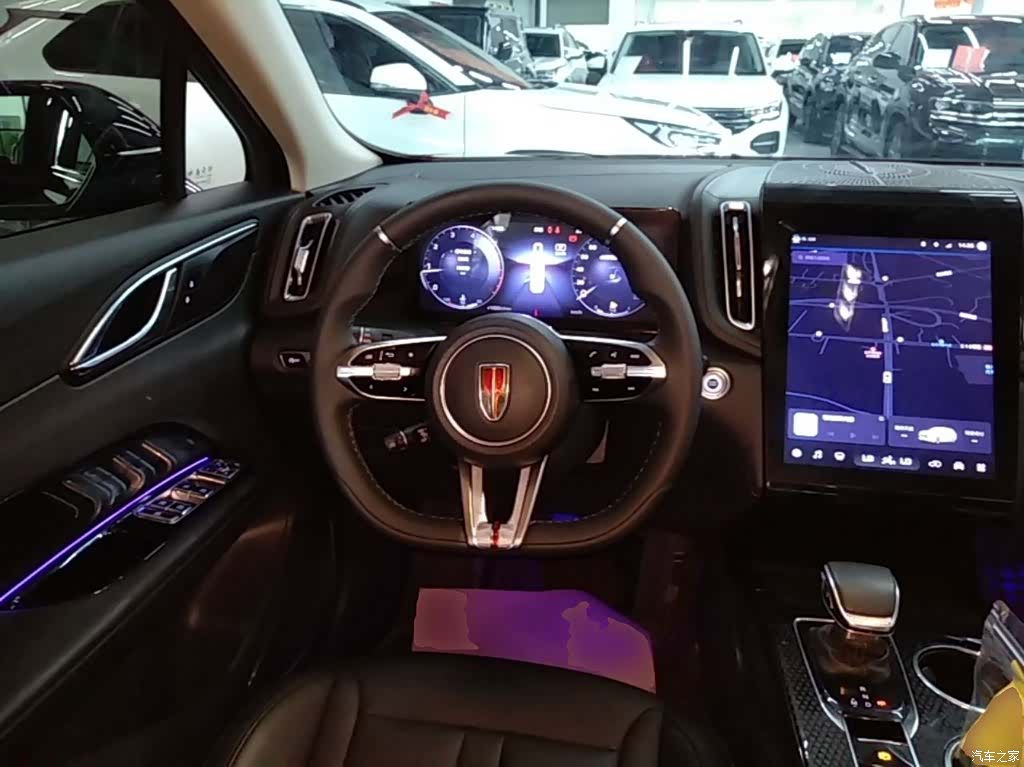 Hongqi HS3, 2024 11