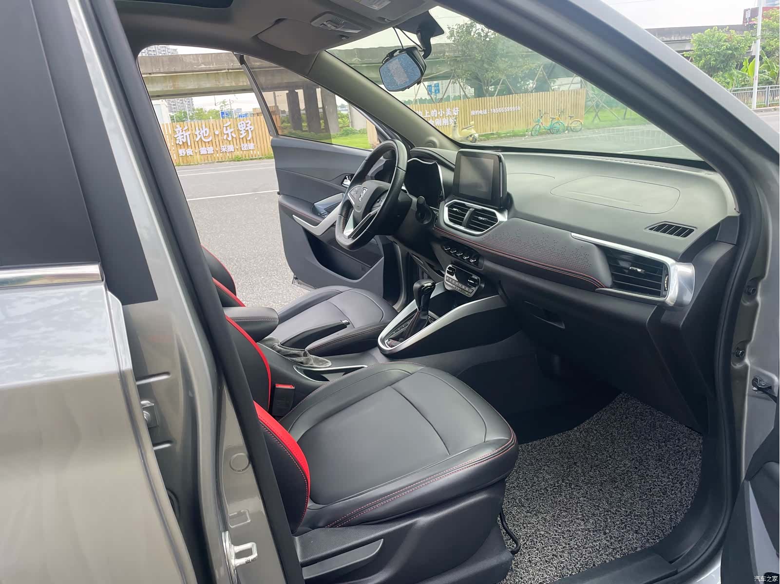 Wuling 510, 2019 25