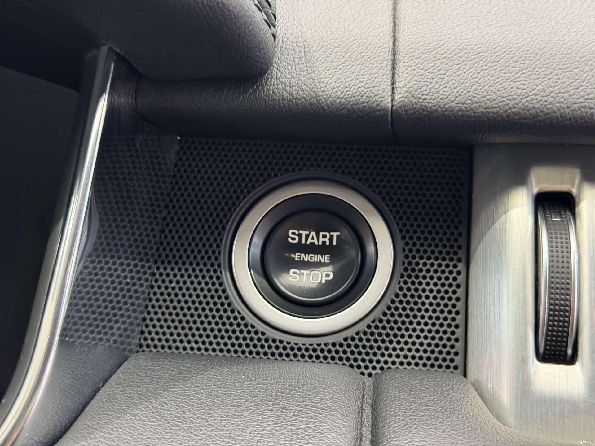 Land Rover Range Rover, 2019 18