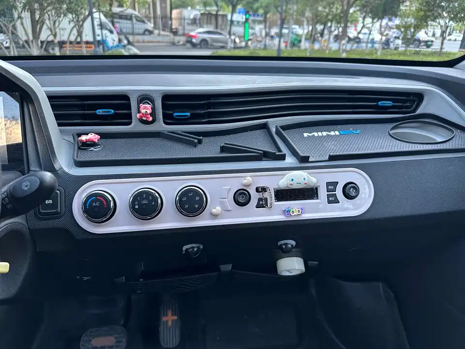 Wuling Hongguang MINIEV