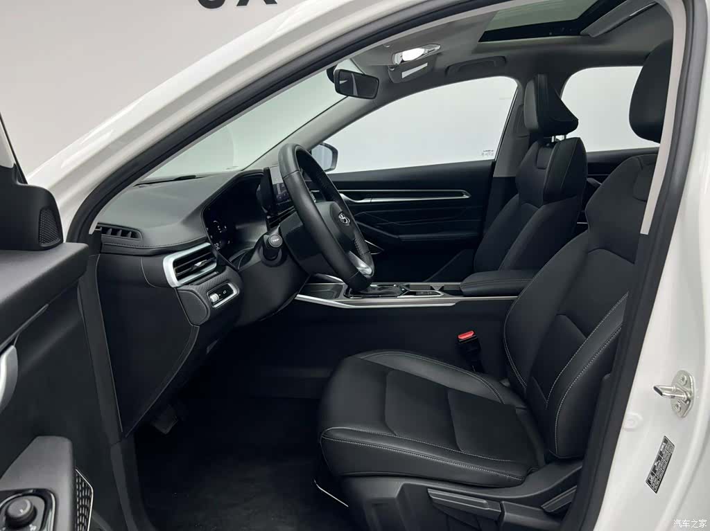 Geely Emgrand, 2022 17