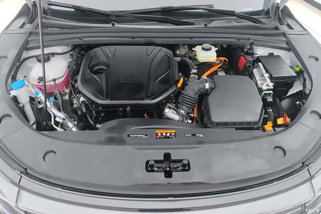 Geely A7, 2025 10