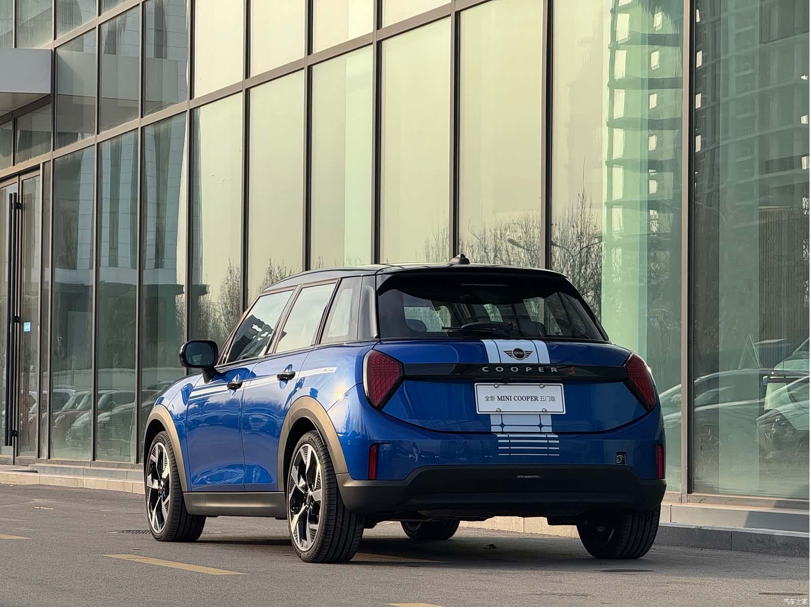 Mini Cooper, 2025 21