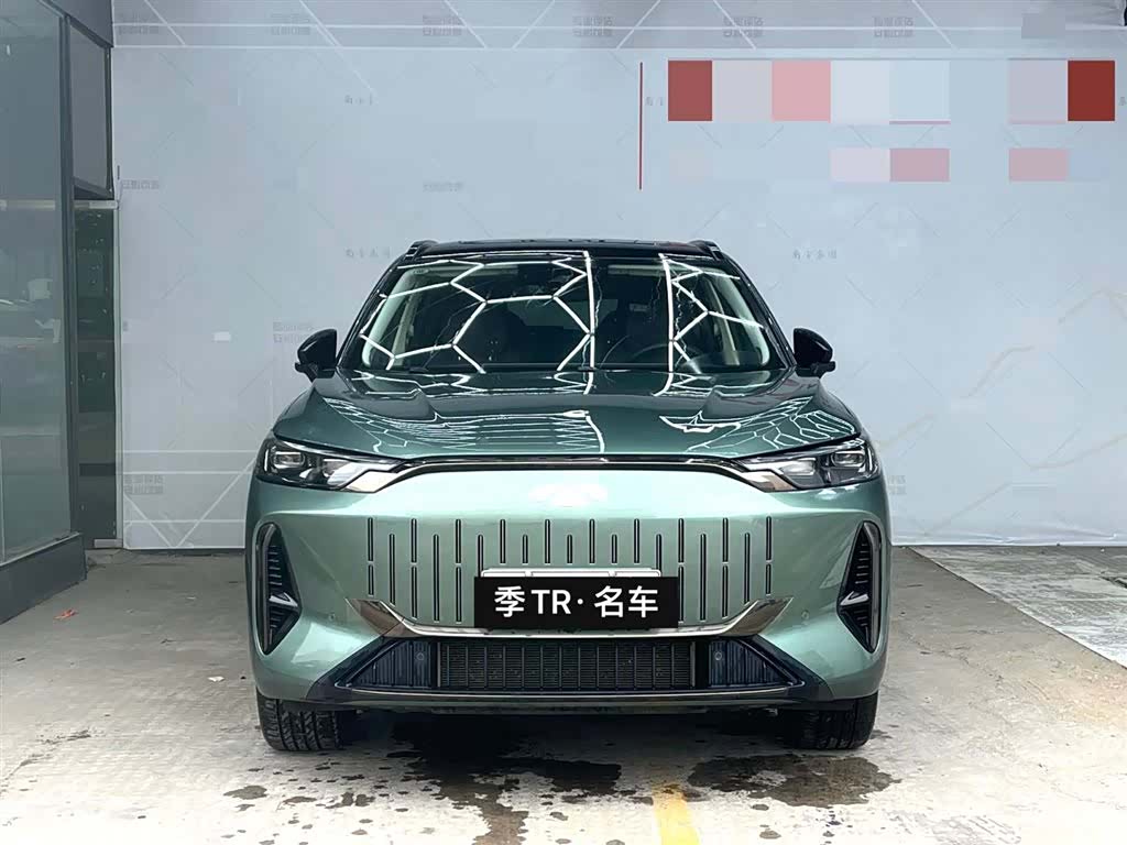 Chery T10