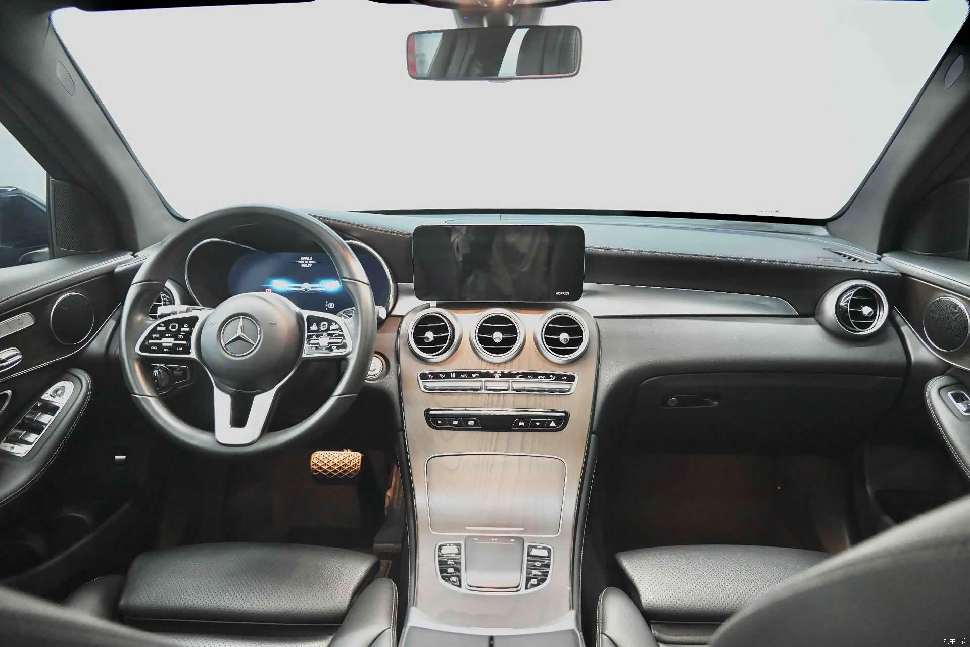 Mercedes-Benz GLC, 2021 33
