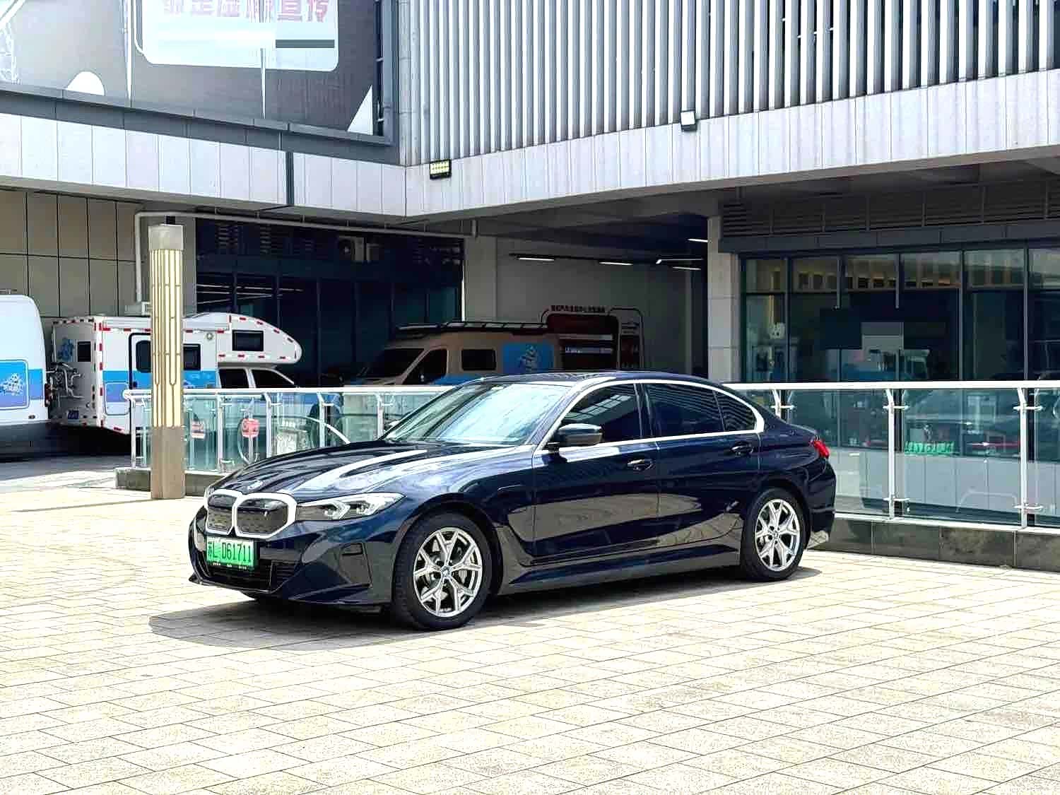 BMW i3, 2023 1