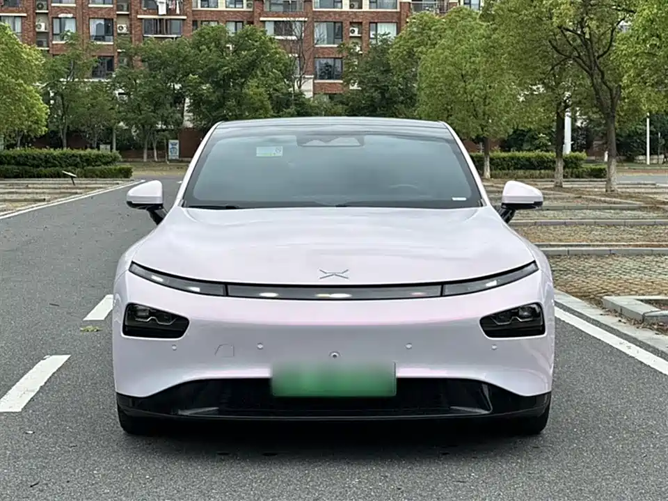 XPENG P7