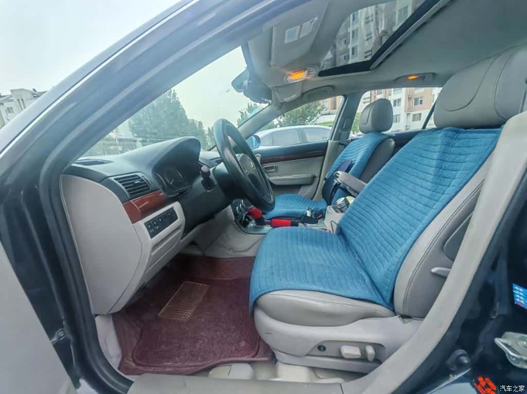 Bestune B70, 2008 4