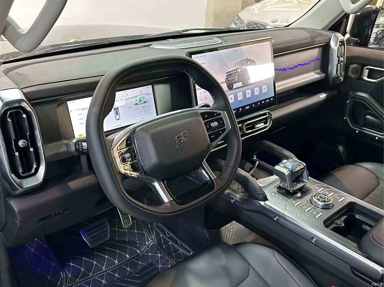 Jetour Traveller, 2026 11