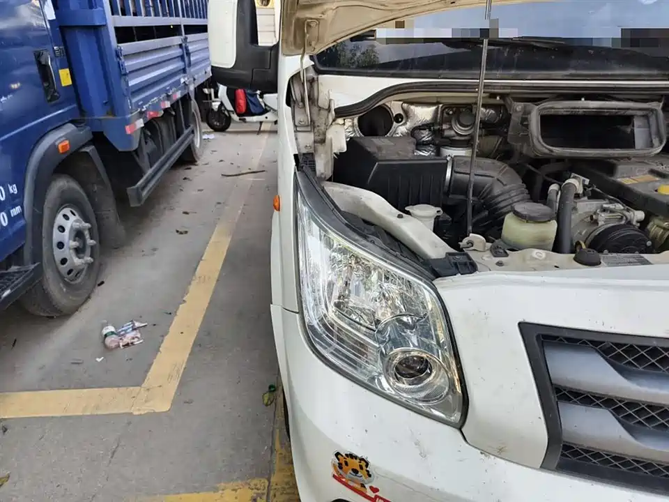 Foton Tuano Foton Tuano