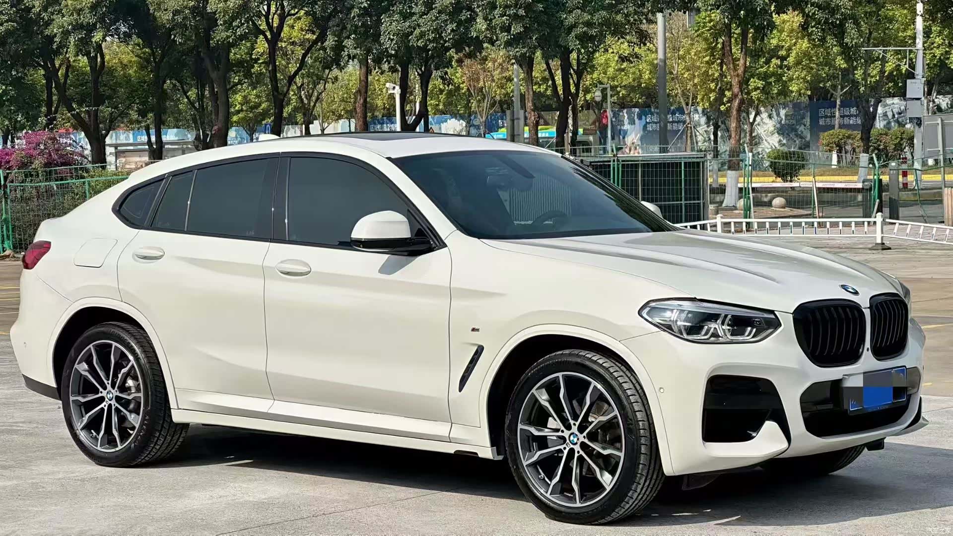 BMW X4, 2021 3