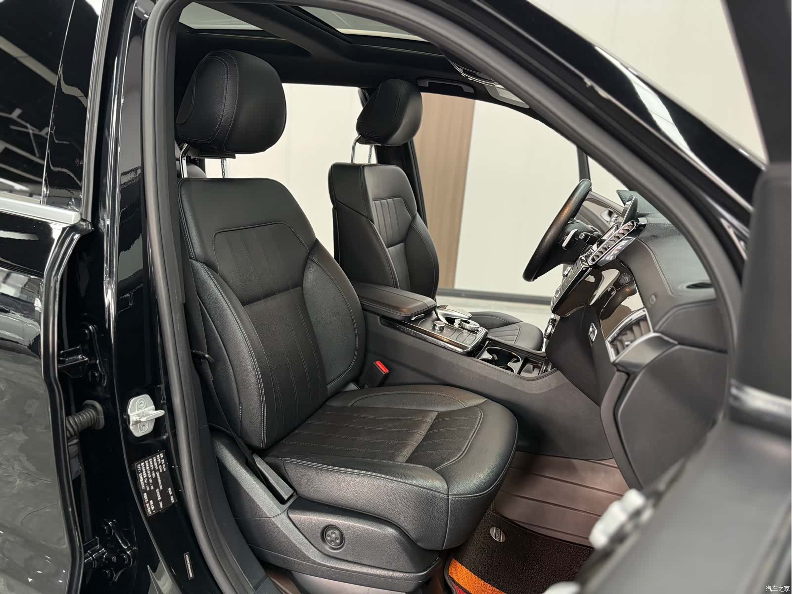 Mercedes-Benz GLS, 2017 23
