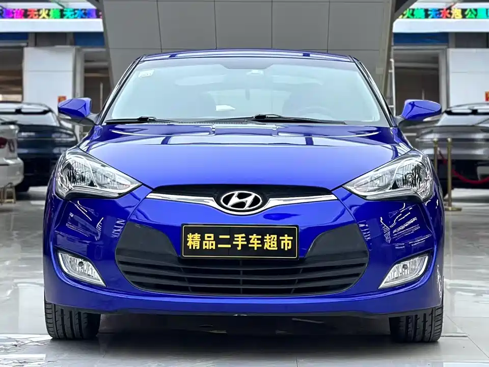 Hyundai Veloster