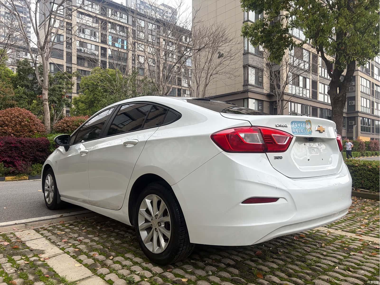 Chevrolet 320, 2018 6