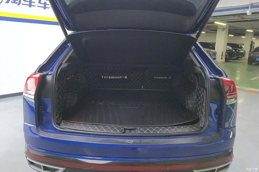 Volkswagen Teramont X, 2021 4