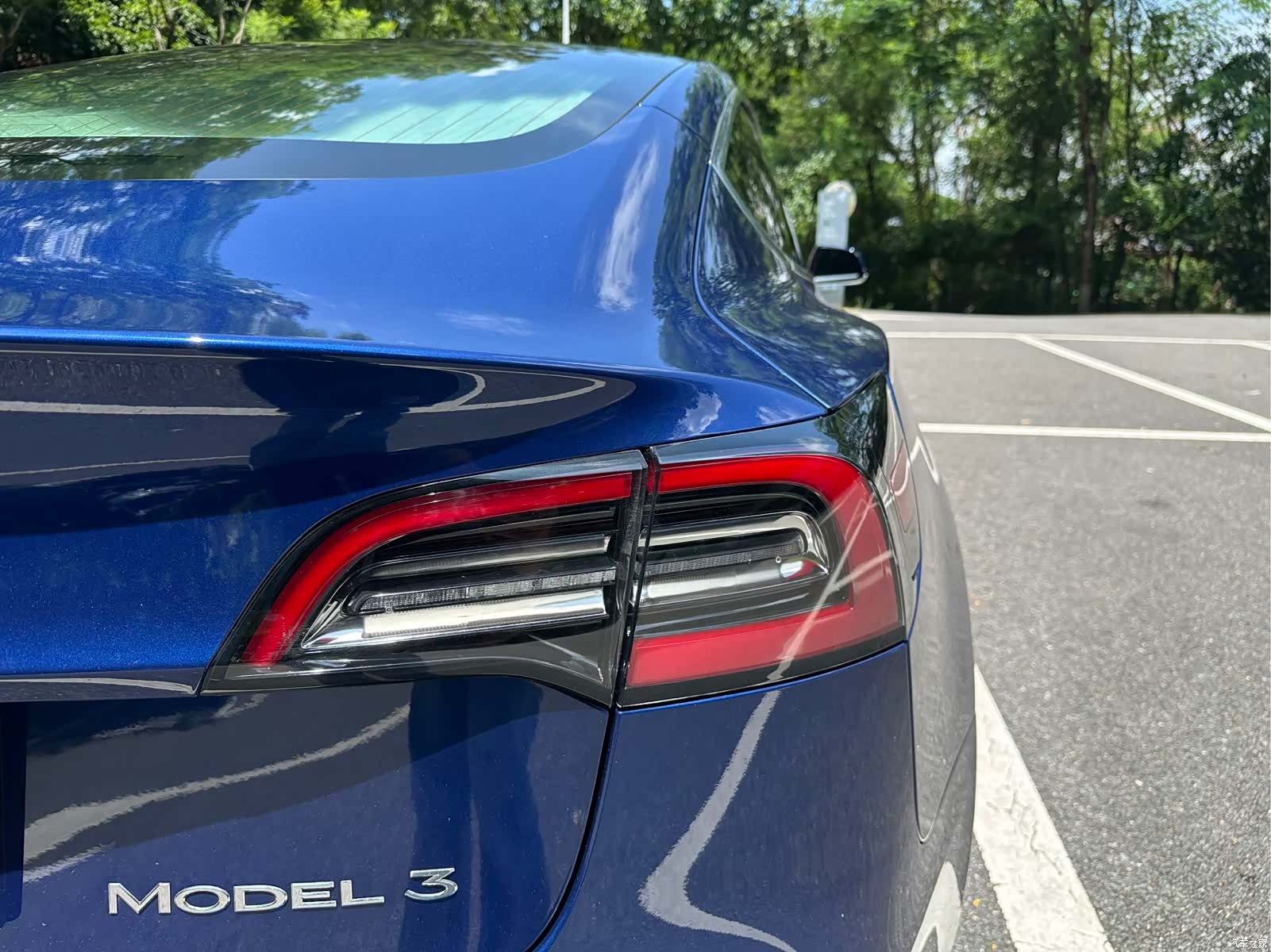 Tesla Model 3, 2020 17