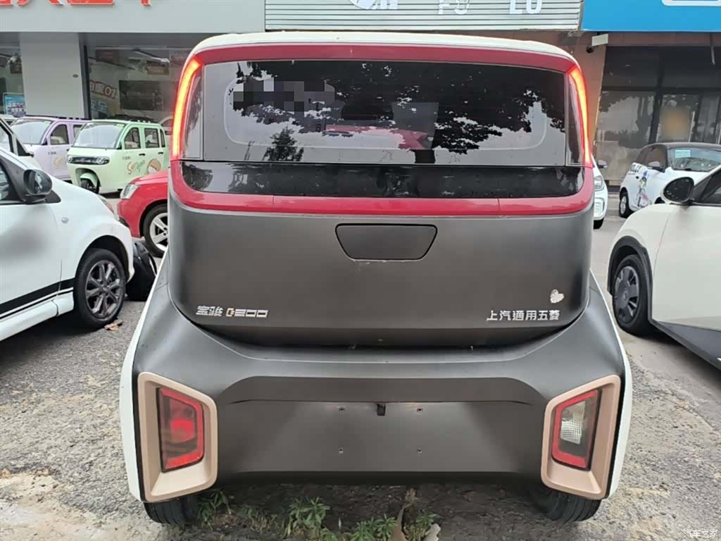Wuling E200, 2019 6