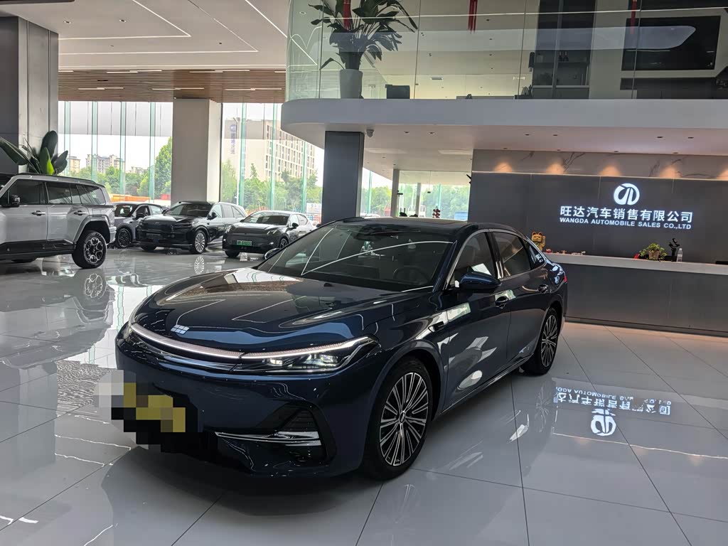 Geely Galaxy A7 EM