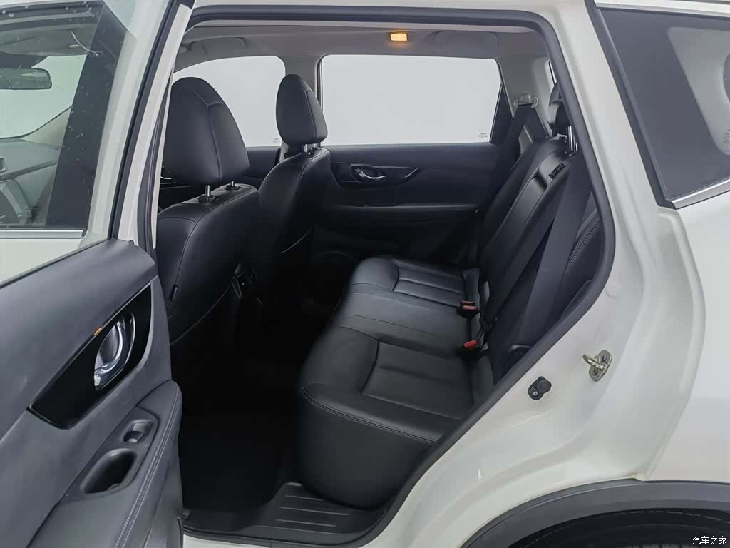 Nissan X-Trail, 2021 15