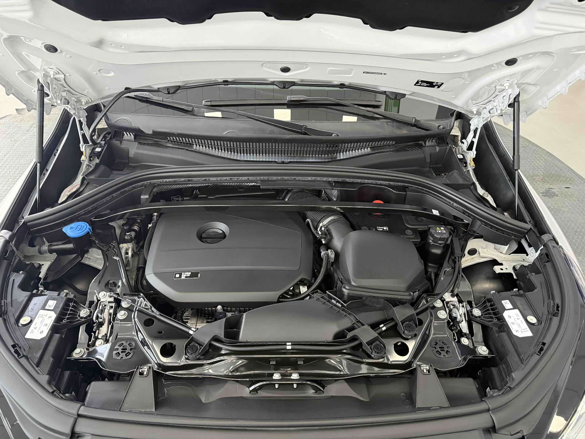 BMW X1, 2023 25
