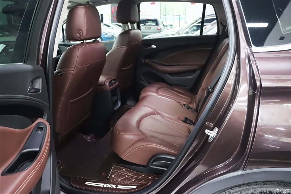 Buick Envision Plus, 2018 все фото