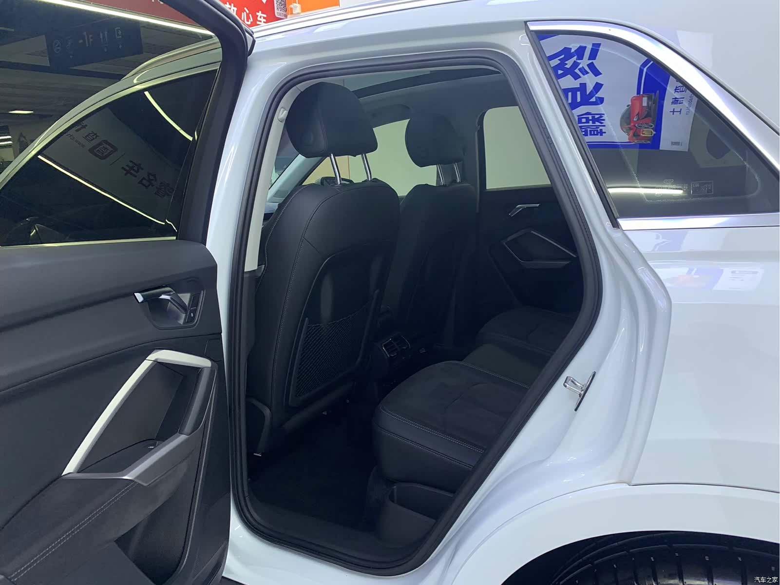 Audi Q3, 2023 10