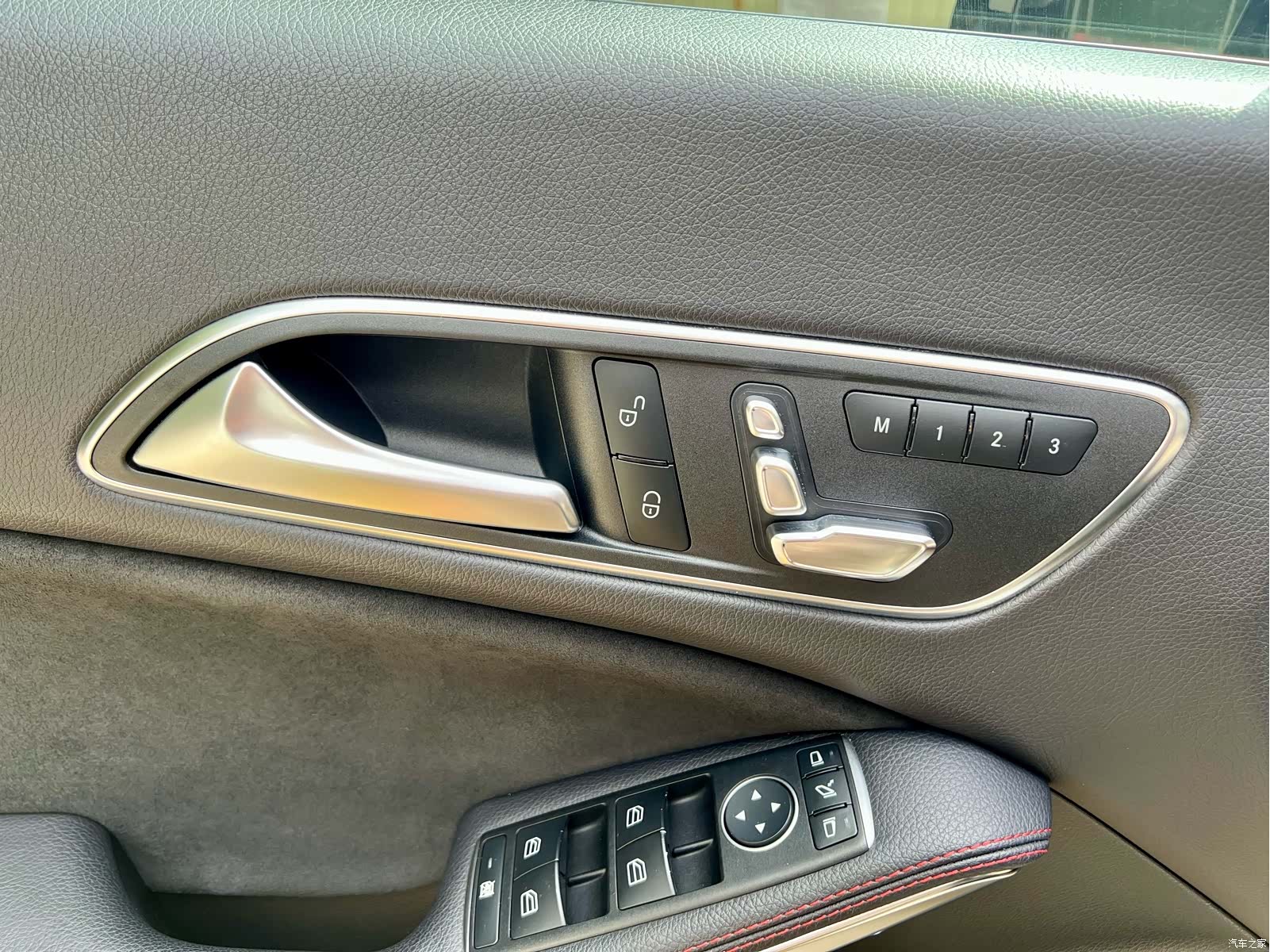 Mercedes-Benz CLA, 2018 16