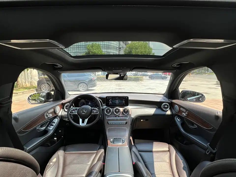 Mercedes-Benz GLC Mercedes-Benz GLC