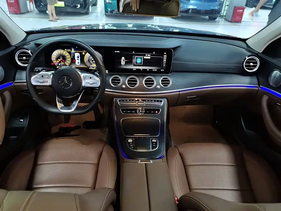 Mercedes-Benz E-class Mercedes-Benz E-class