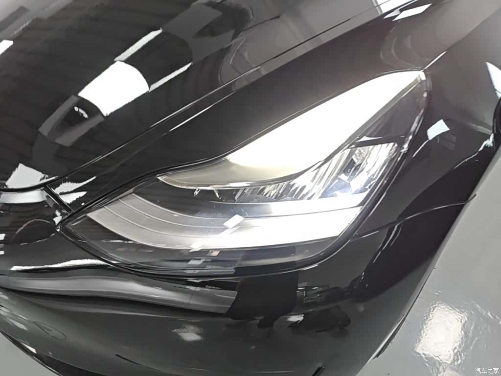 Tesla Model 3, 2020 24
