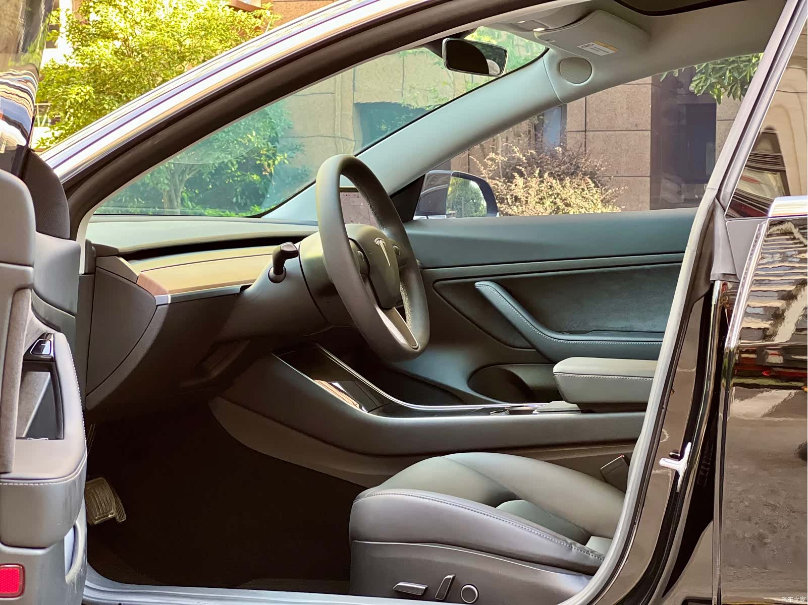 Tesla Model 3, 2021 4