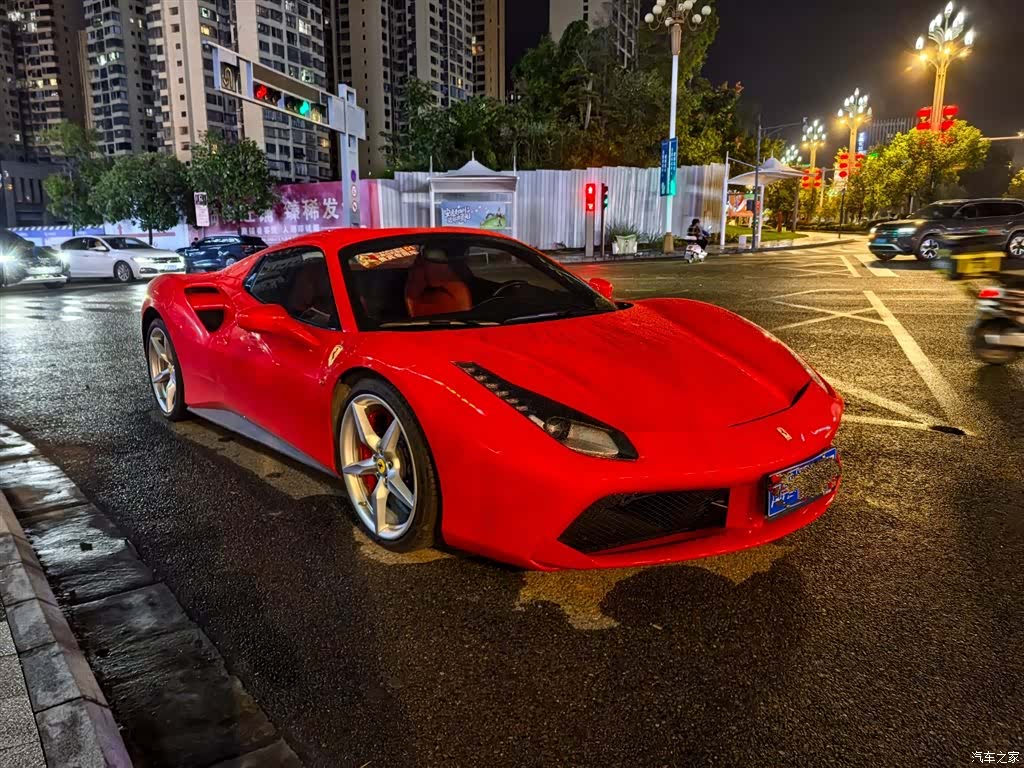 Ferrari 488, 2019 2