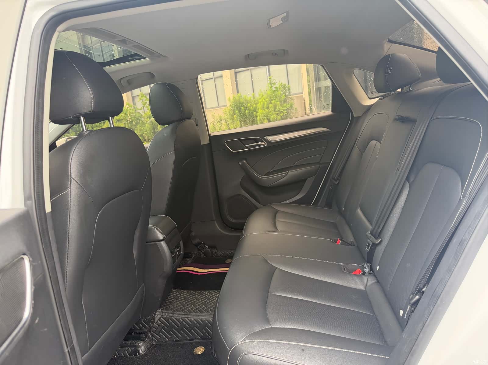 Roewe i6, 2019 10