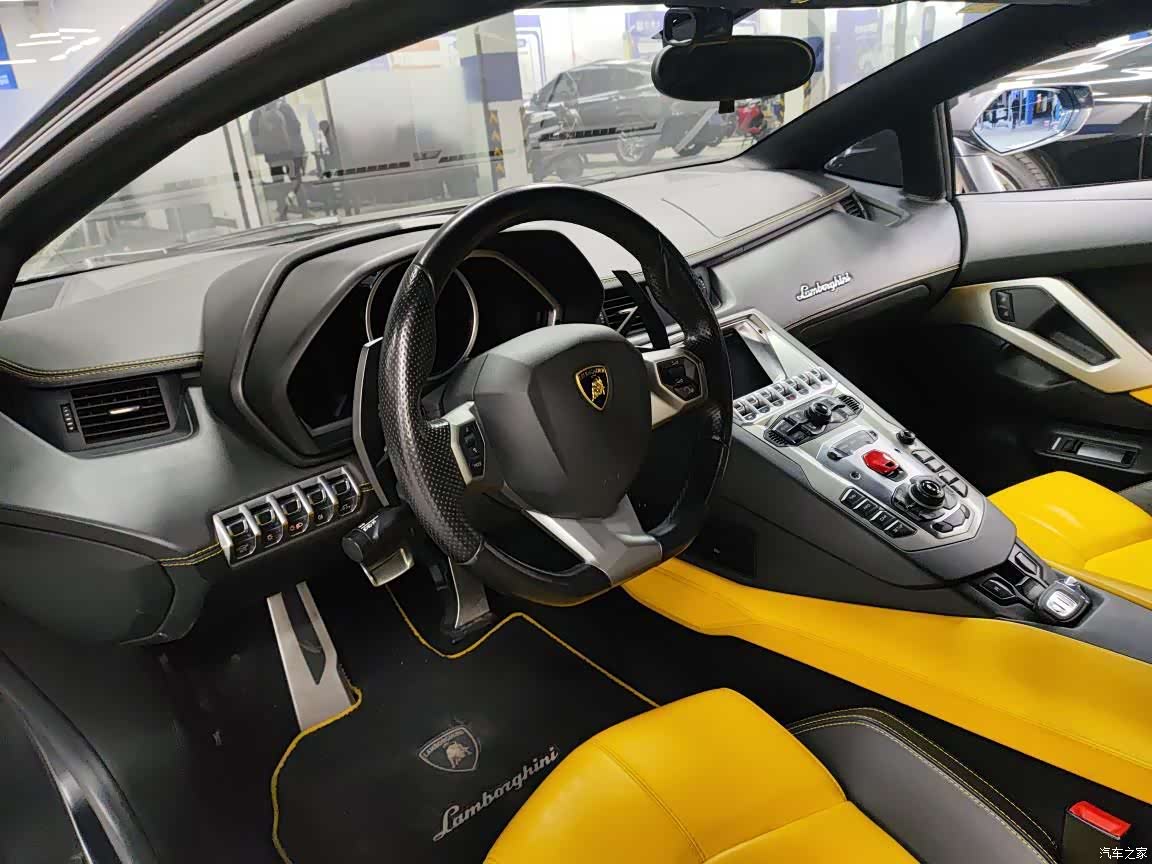 Aventador LP, 2016 13