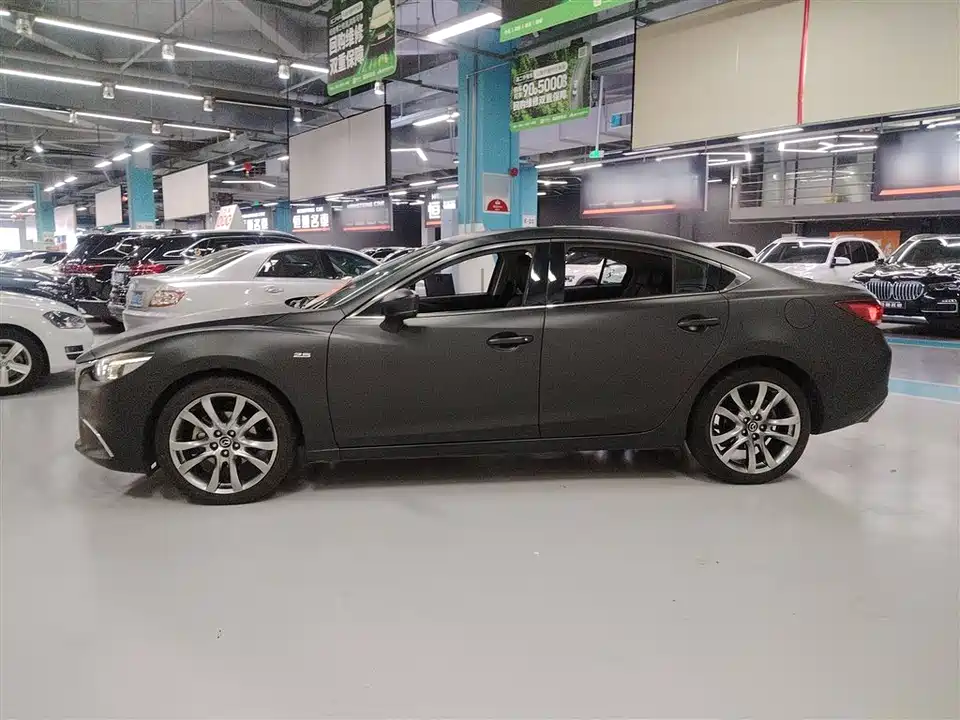 Mazda Atez
