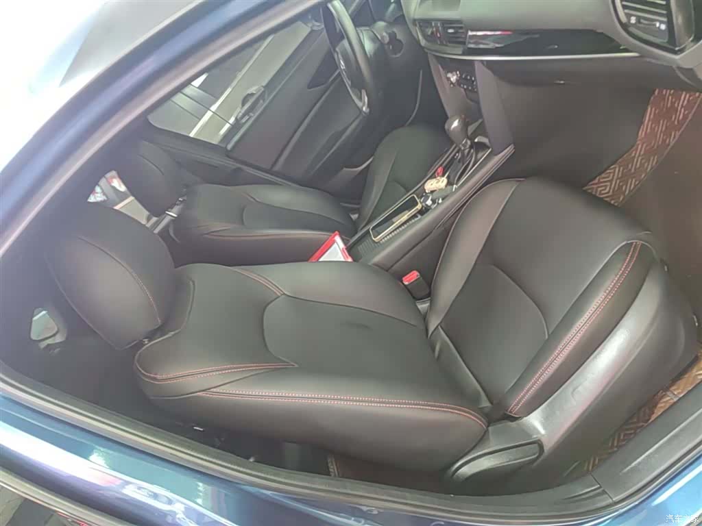 Mazda CX-4, 2022 24
